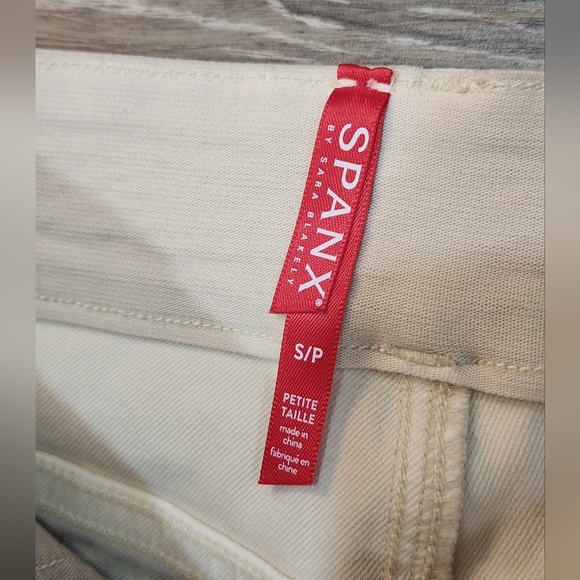 Spanx Cream Stretch Twill Crop Wide Leg Pants Size Small Petite. New with tags - Picture 4 of 8
